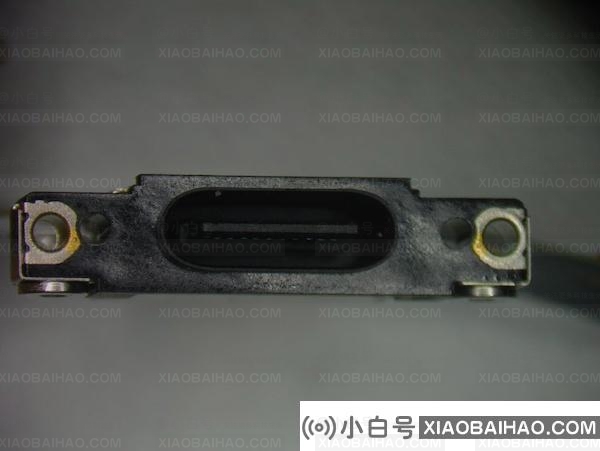 苹果 iPhone 15 系列 USB-C 组件更多细节照片曝光